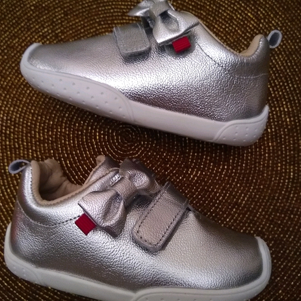 handmade Marc Joseph silver Velcro white infant baby toddler sneaker US 6 7.5